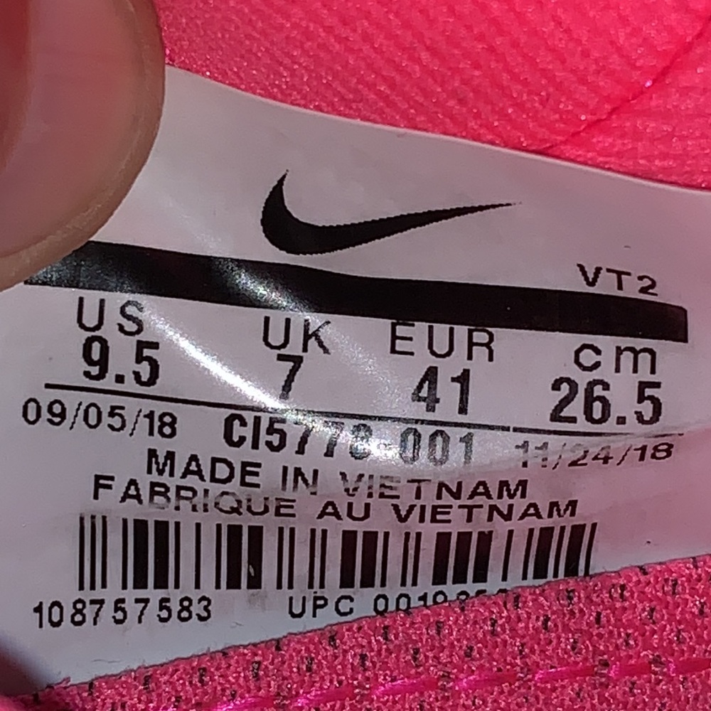 Nike Running Shoes - Picture 6 of 7